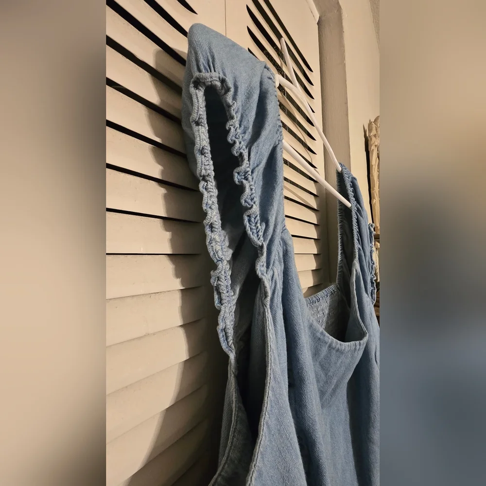 Old Navy Light Blue Denim Dress - Picture 4 of 6